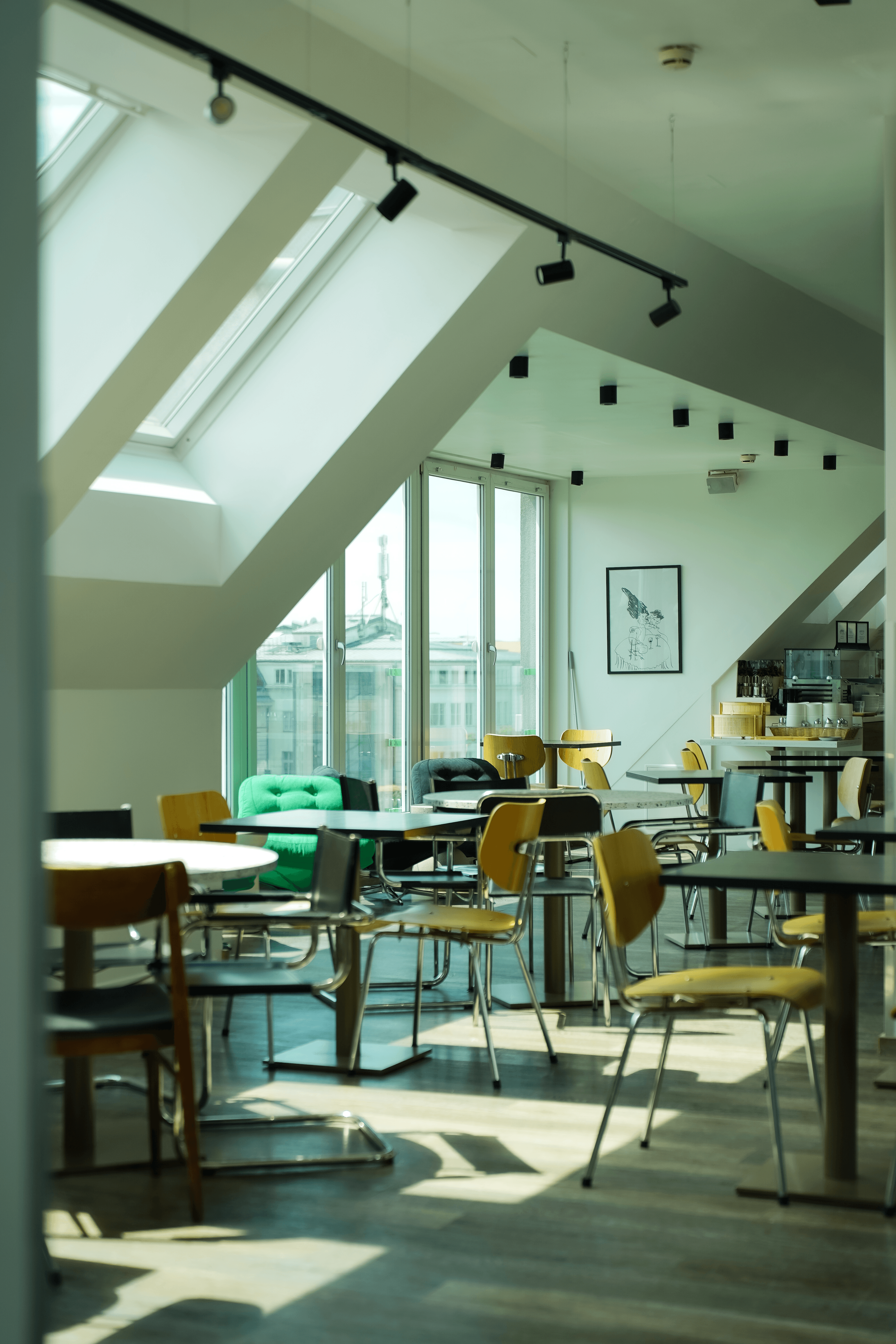 Hotel Bee Green Schoenbrunn interior impression
