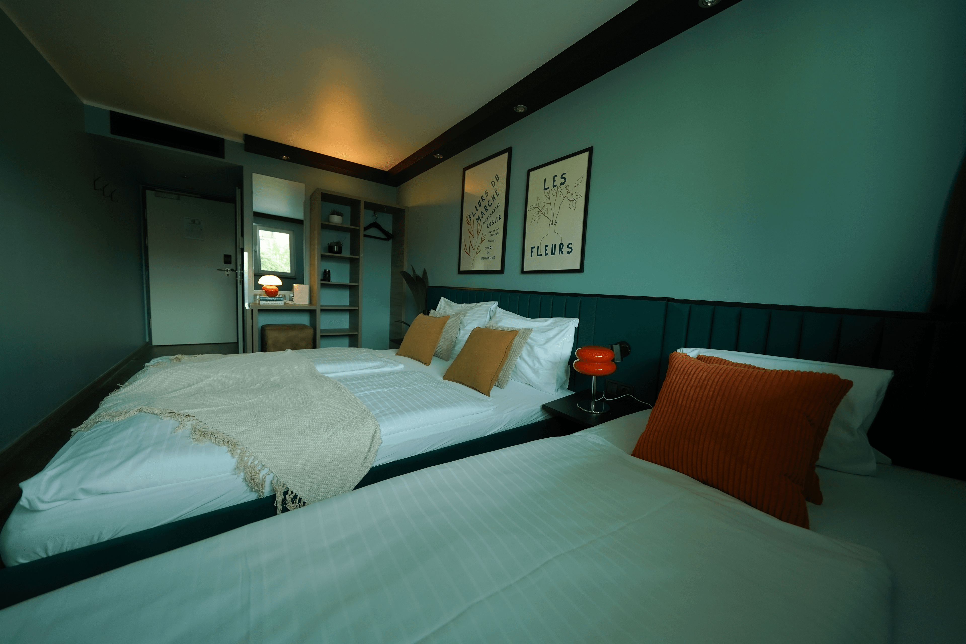 Dreibettzimmer im Hotel BEE GREEN Schönbrunn